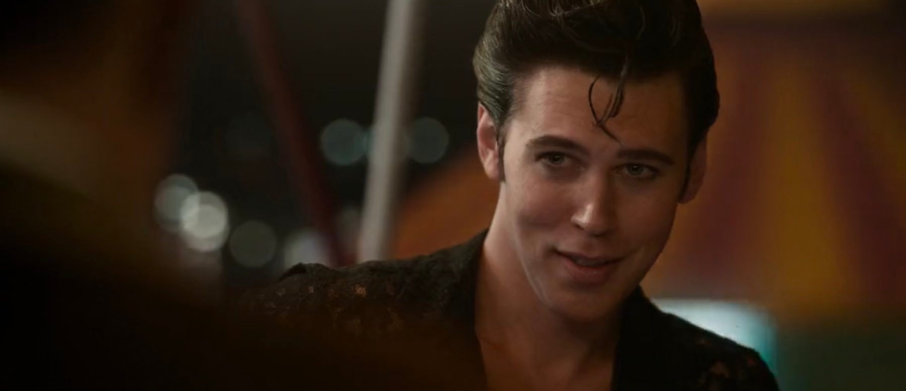 Photo of Austin Butler verwandelt sich in „Elvis“-Trailer in King