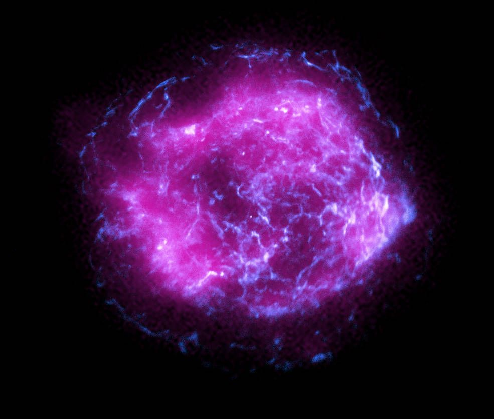 Photo of Das erste Bild des neuen IXPE-Röntgenteleskops der NASA sieht aus wie ein violetter Blitz