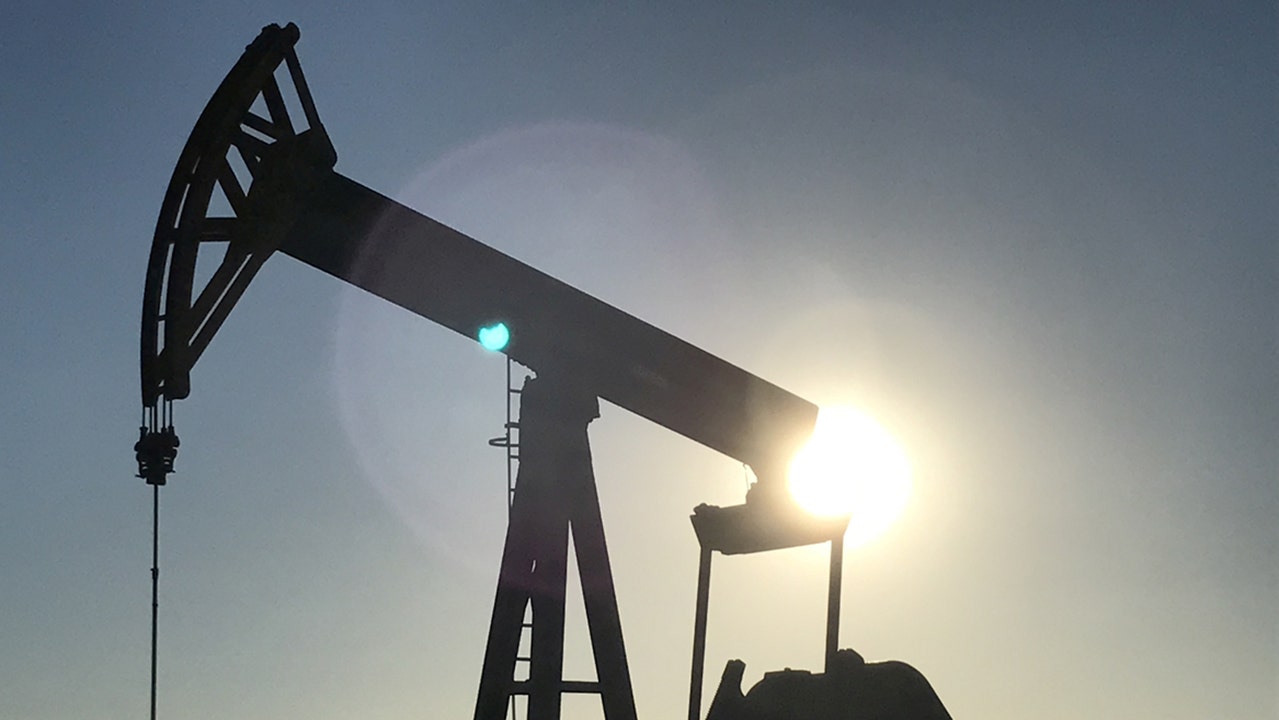 Photo of Ölpreise steigen aufgrund von Versorgungsbedenken