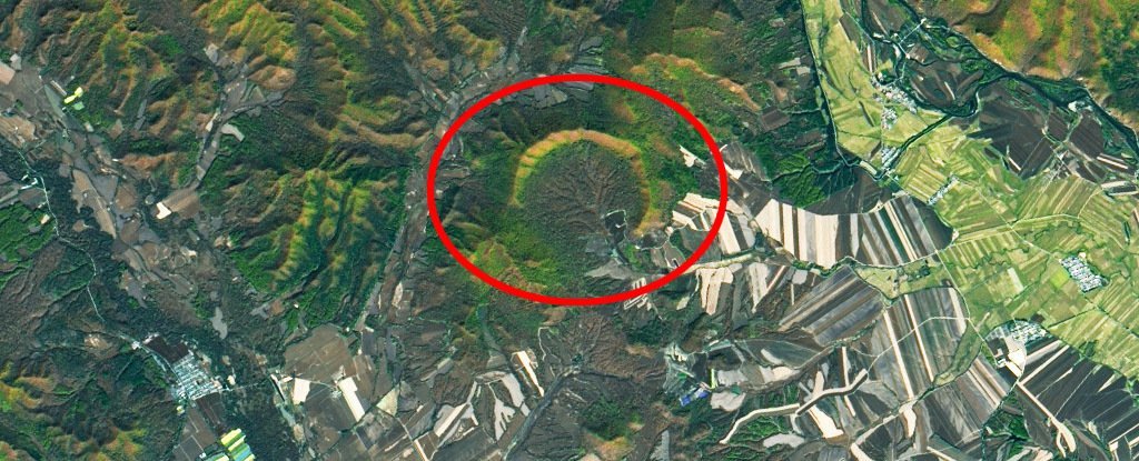 Wissenschaftler haben vor 100.000 Jahren den größten Krater der Erde entdeckt