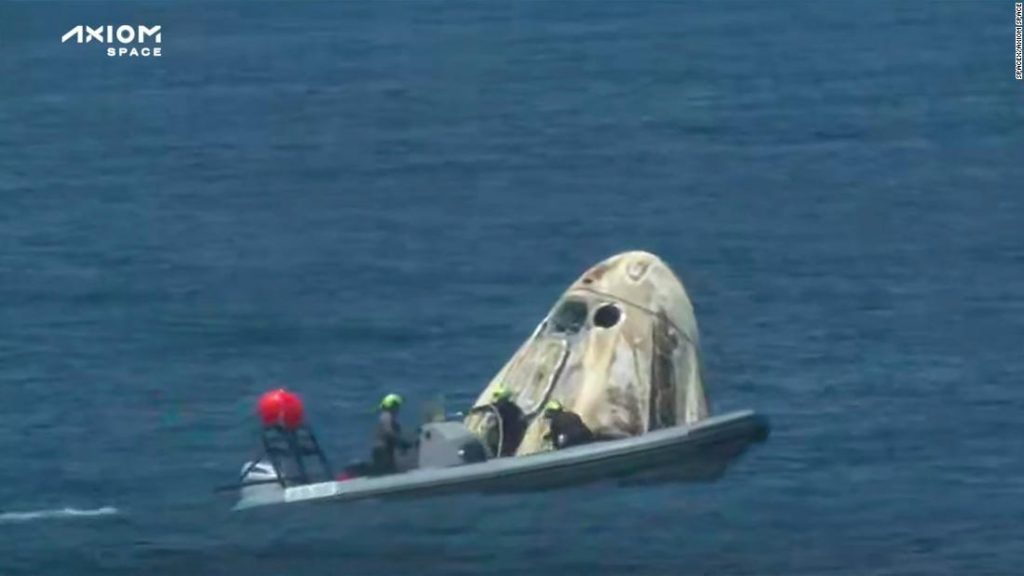 Die gesamte private Mission der SpaceX-Astronauten startet nach einer Woche Verzögerung erfolgreich