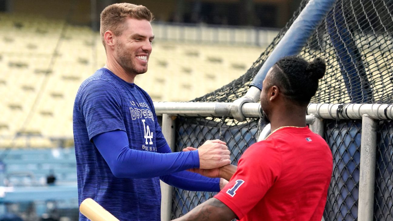 Freddy Freeman von Dodgers trifft auf die Braves, dann rennen die Schnecken nach Hause und entkommen dem vorherigen Team als Teil eines emotionalen Tages