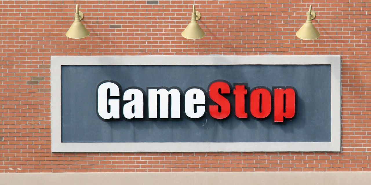 GameStop strebt einen ersten Aktiensplit seit 2007 an, wobei die Aktien im Post-Closing-Handel um fast 17 % gestiegen sind
