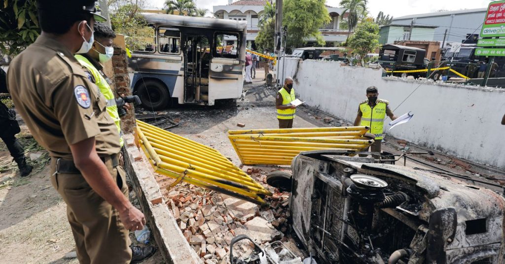 Sri Lanka verhängt Ausgangssperre, nachdem der Präsident den Notstand ausgerufen hat