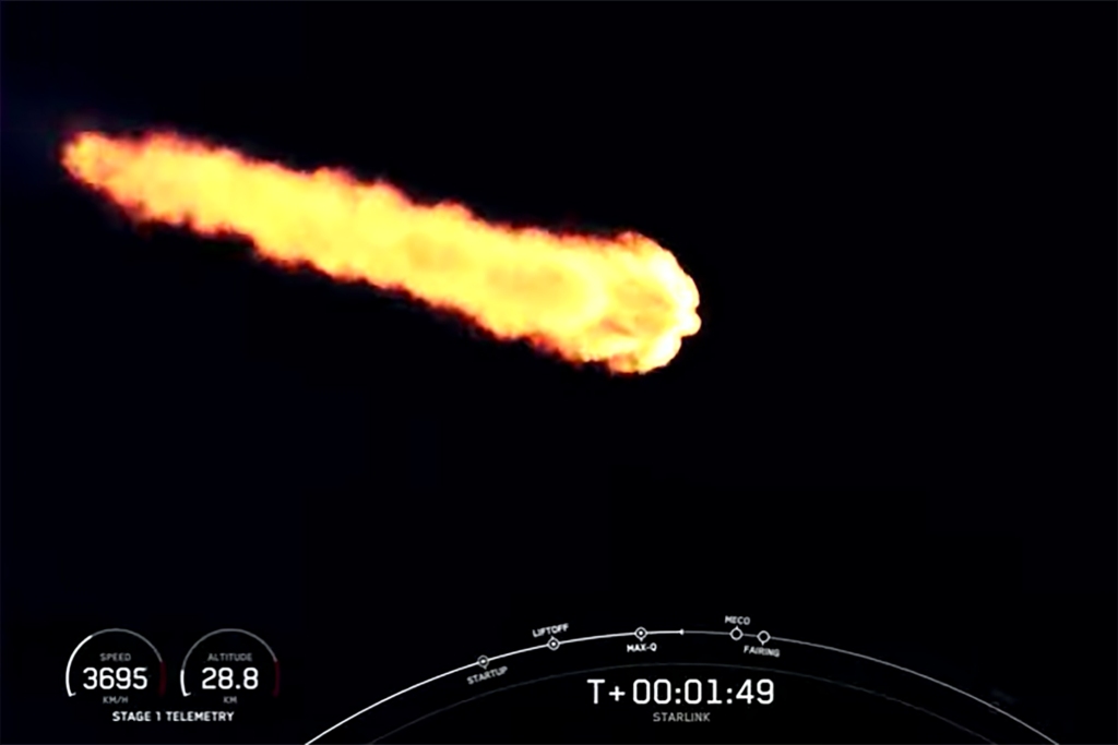 Am Freitag, den 6. Mai um 5:42 Uhr ET startete SpaceX 53 Starlink-Satelliten vom Launch Complex 39A (LC-39A) im Kennedy Space Center in Florida.