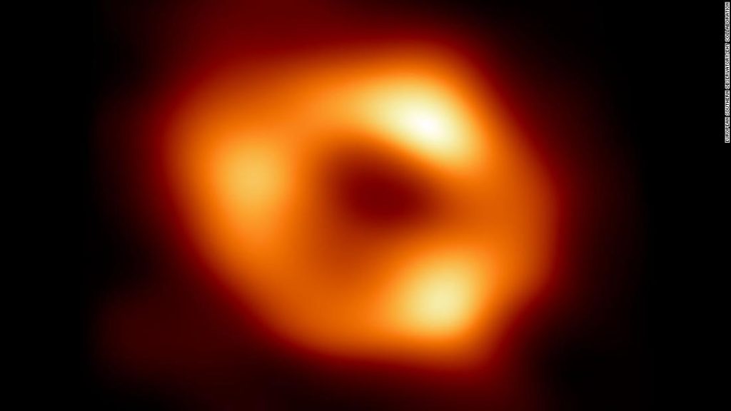 Supermassereiches Schwarzes Loch: Erstes Bild von Sagittarius A* im Zentrum der Milchstraße