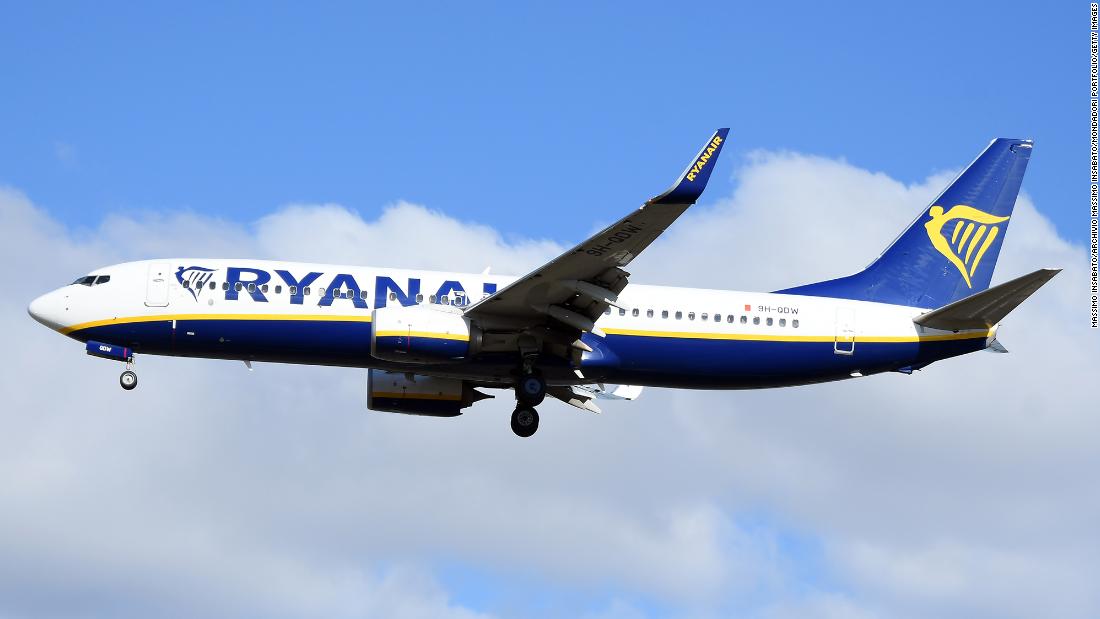 Photo of Ryanair-CEO startet anzügliche Verlobungsrede gegen Boeing