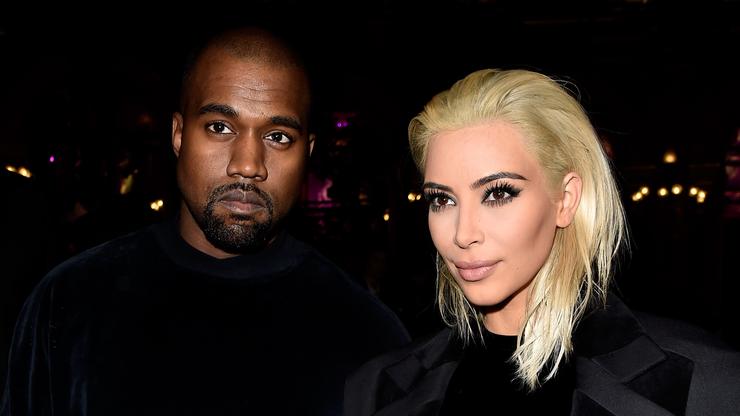 Kim Kardashian und Kanye West besuchen gemeinsam ein Basketballspiel im Norden