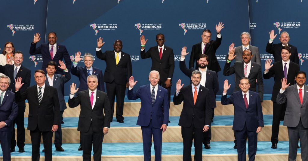 Biden enthüllt Einwanderungsplan und krönt damit den von der Spaltung heimgesuchten Summit of Americas