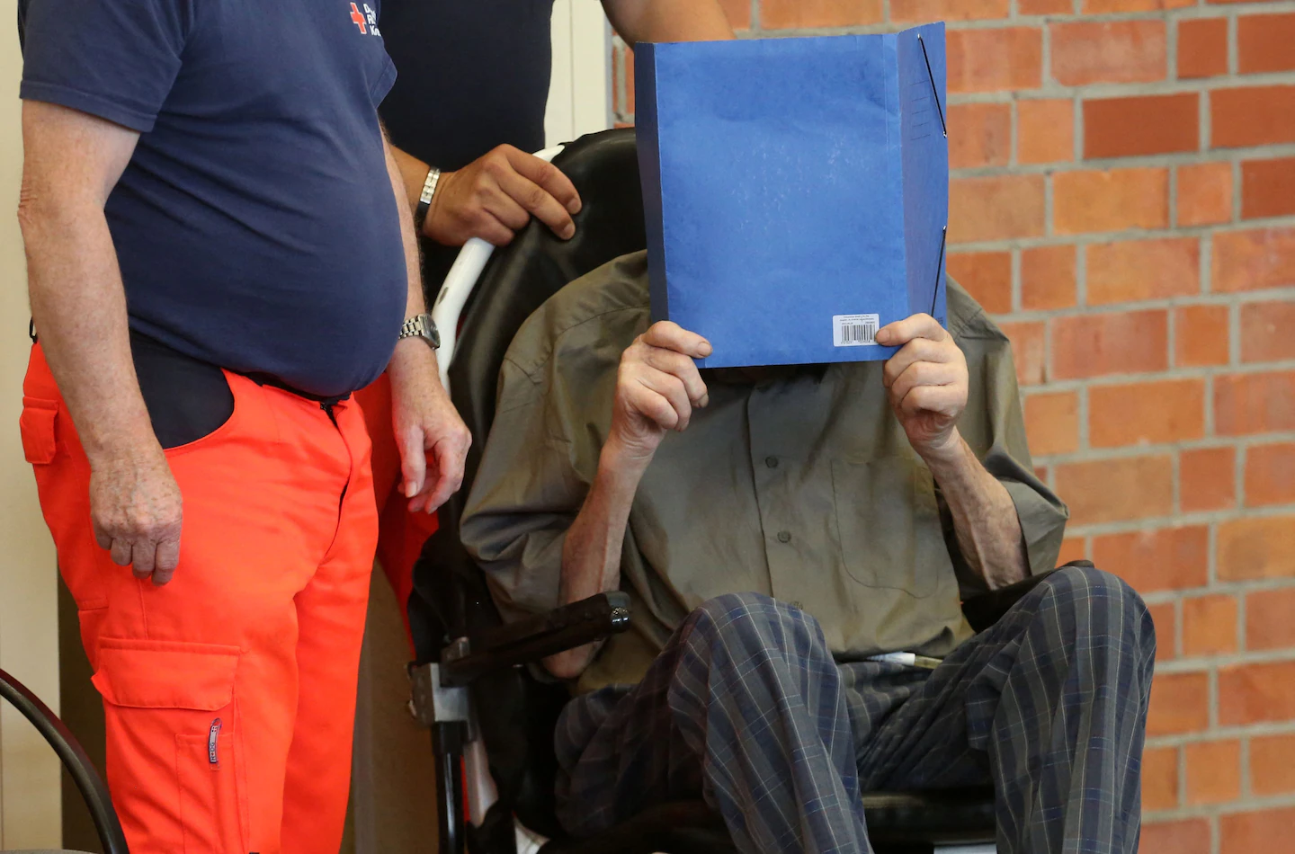 Deutschland verurteilt 101-jährigen Ex-Nazi-Lagerwächter zu fünf Jahren Haft
