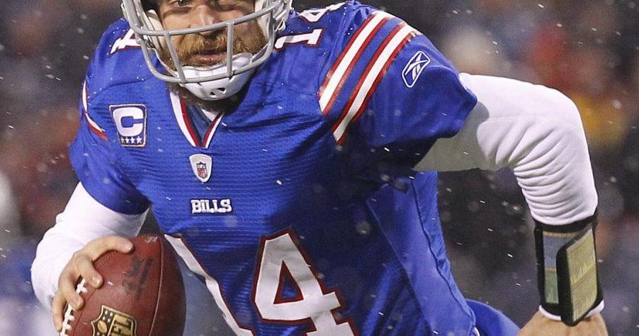 Photo of Ryan Fitzpatrick erzählt die Geschichte hinter seinem hemdlosen Bild bei den Bills Playoffs |  Buffalo Bills Nachrichten |  NFL