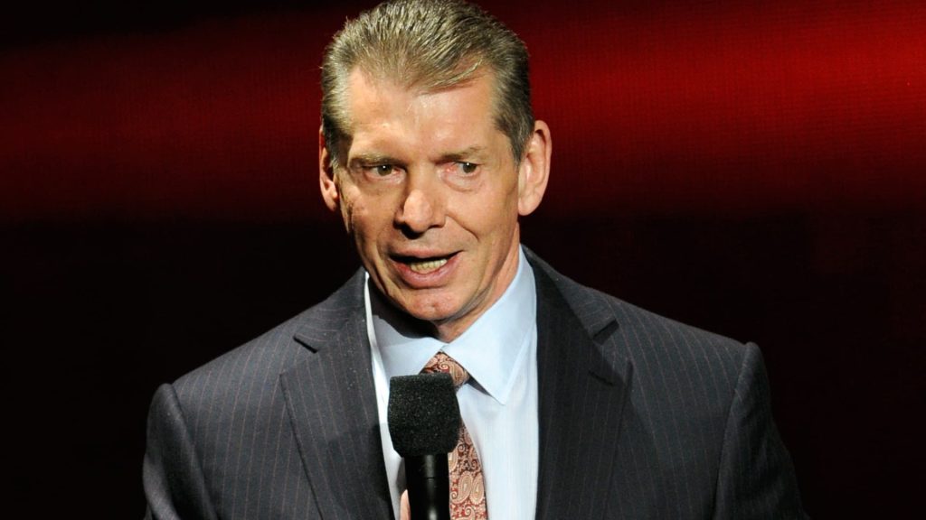 WWE-Präsident Vince McMahon tritt während der Ermittlungen wegen Fehlverhaltens als CEO zurück