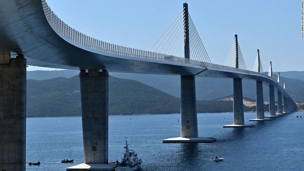 Kroatiens neue Brücke zeichnet die Karte der Adriaküste neu