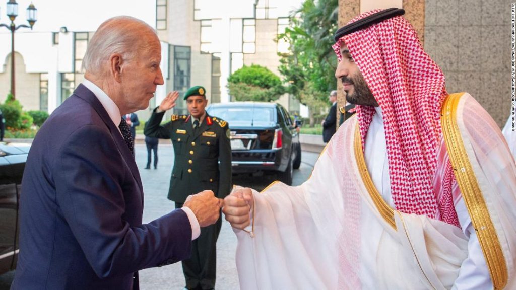 Biden versucht, die Seite der amerikanisch-saudischen Beziehungen umzublättern, aber der Mord an Khashoggi schwebt über den Treffen