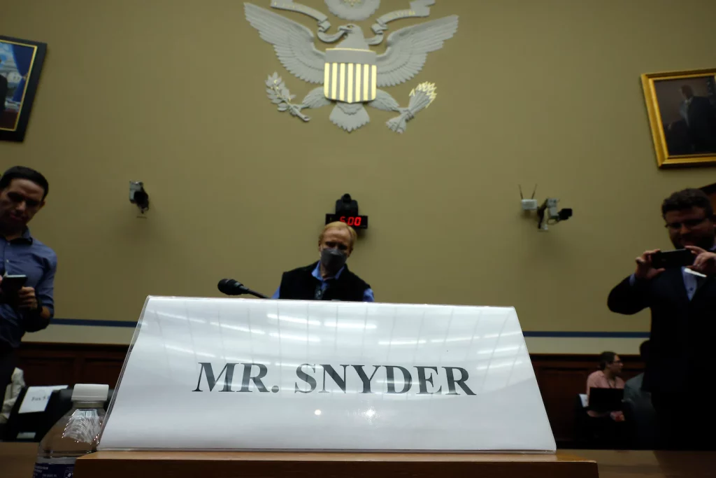 Daniel Snyder wird sich am Donnerstag den Fragen des House Committee unter Eid stellen