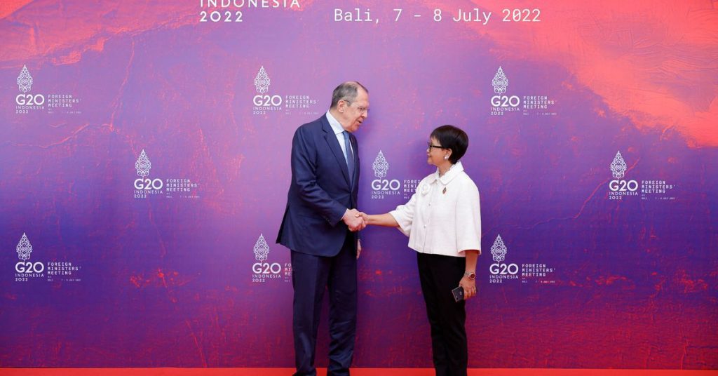Indonesien fordert die G20 auf, bei der Beendigung des Krieges in der Ukraine zu helfen, während Lawrow auf Russland blickt