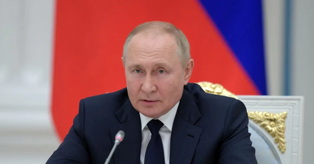 Putin sagt, dass Russland in der Ukraine gerade erst anfängt und Friedensgespräche mit der Zeit schwieriger werden