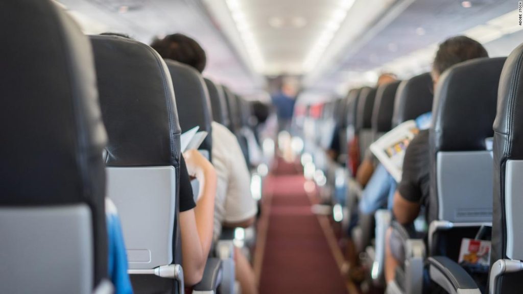 Die FAA bittet um öffentliches Feedback zur Flugzeugsitzgröße