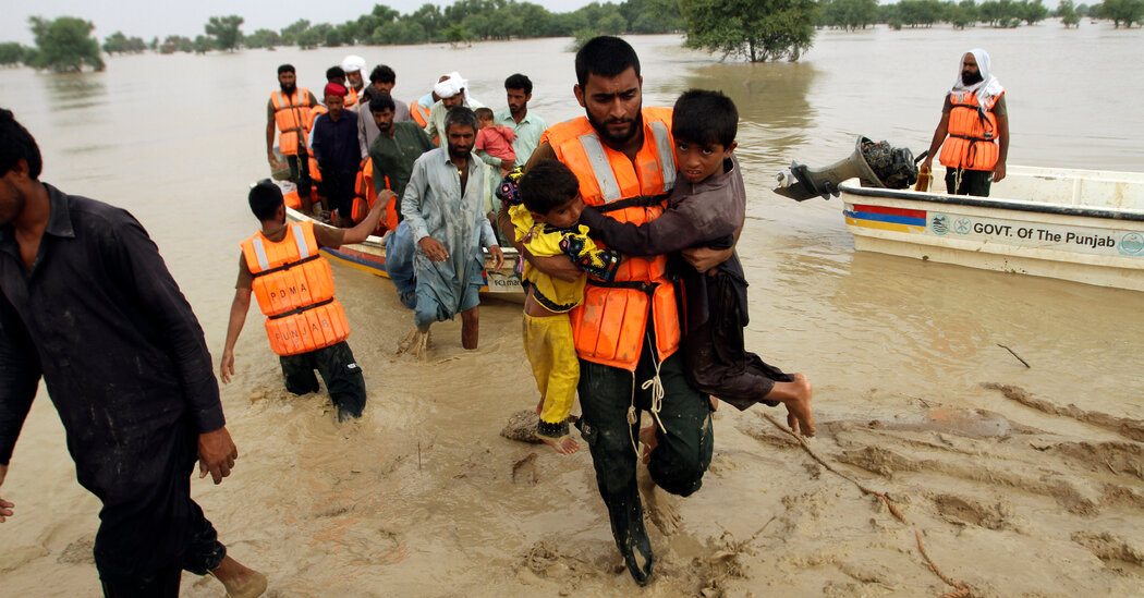 Photo of Tödliche Überschwemmungen zerstören ein ohnehin schon fragiles Pakistan