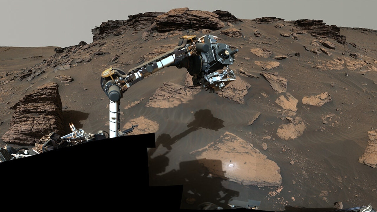 Photo of Mars Perseverance Rover sammelt Proben, die reich an organischem Material im Jezero-Krater sind