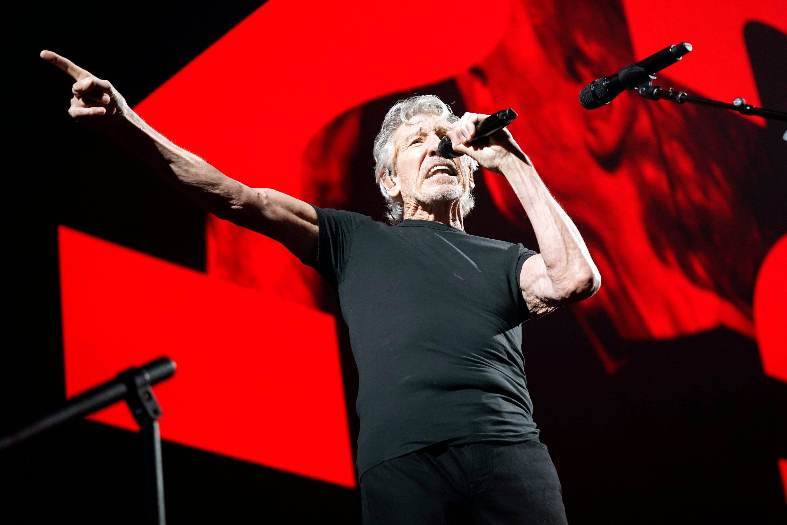 Photo of Pink-Floyd-Gründer Roger Waters sagt Konzerte in Polen aufgrund von Gegenreaktionen auf Ansichten über Russlands Krieg in der Ukraine ab