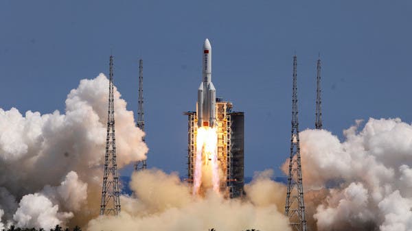 Photo of China plant weitere Mondmissionen, nachdem es ein neues Mondmineral gefunden hat