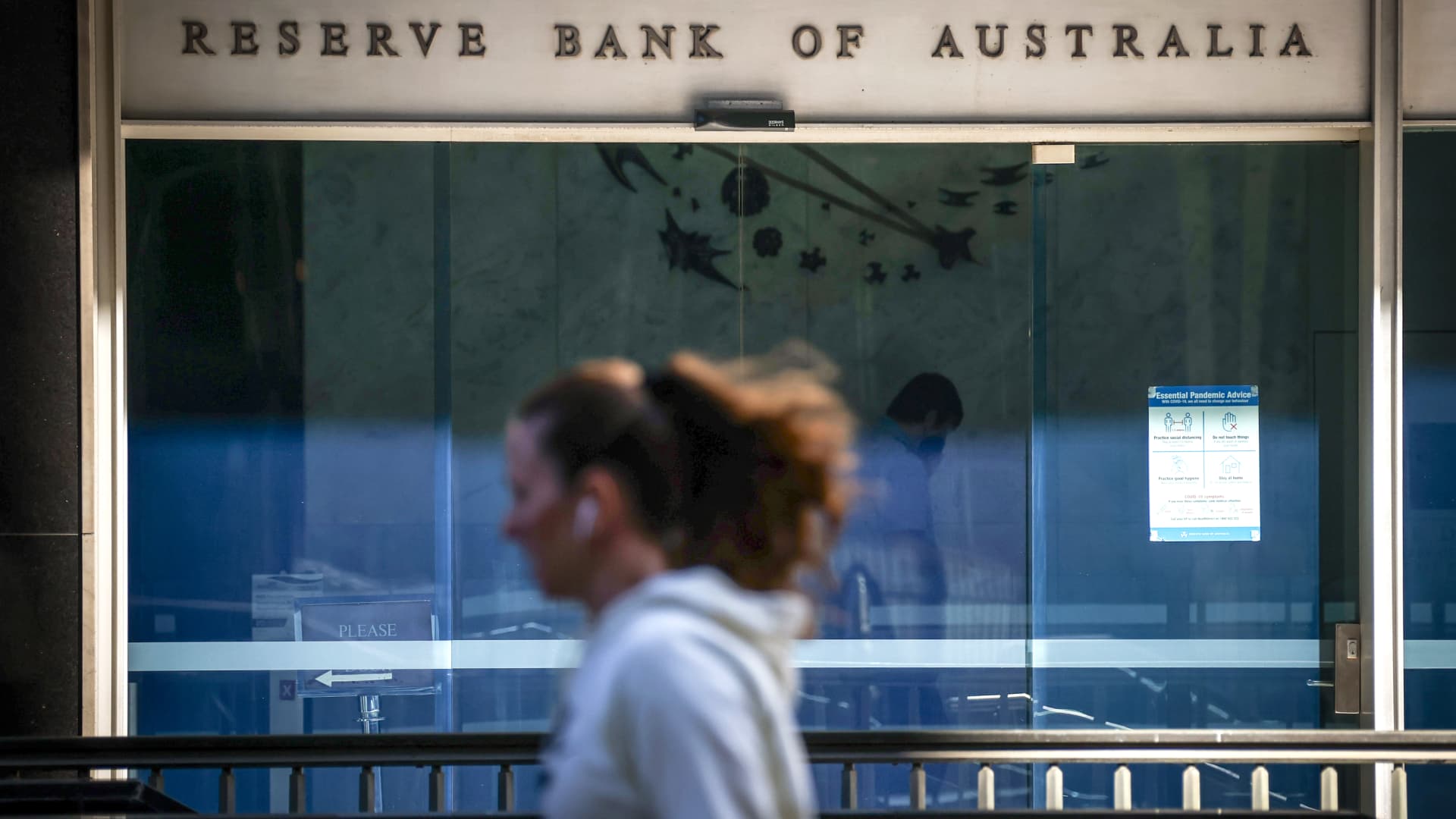 Photo of Die Aktien sind meist höher;  Die Reserve Bank of Australia erhöht die Zinsen
