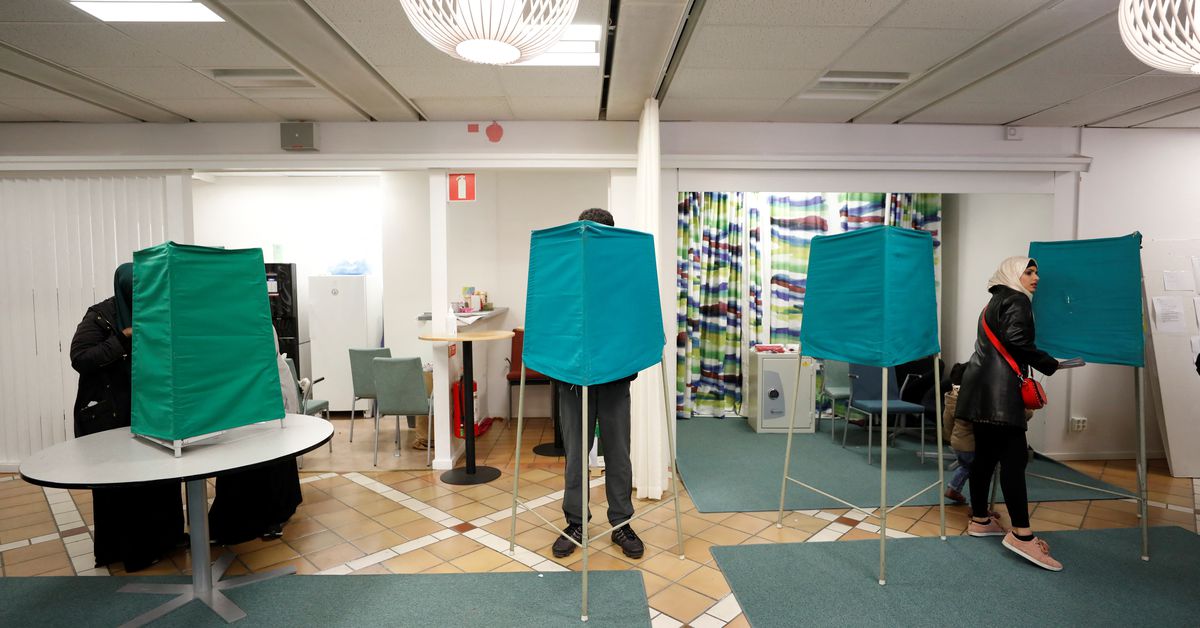 Photo of Die Schweden gehen bei knappen Wahlen an die Urnen