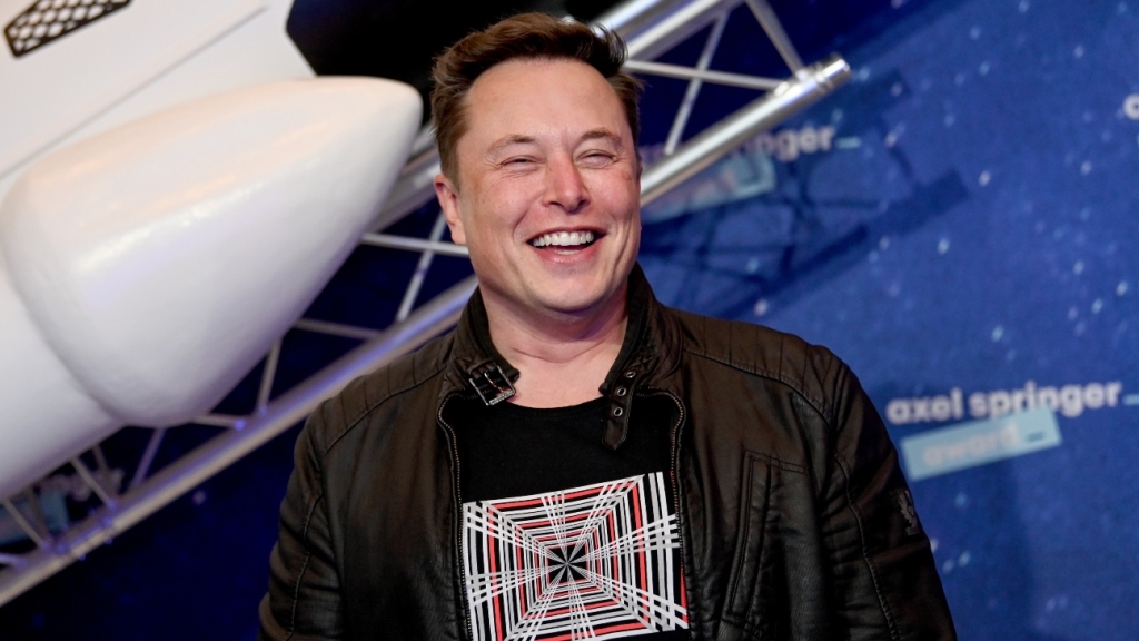 Photo of Elon Musk kritisiert die Power Rings-Serie – The Hollywood Reporter