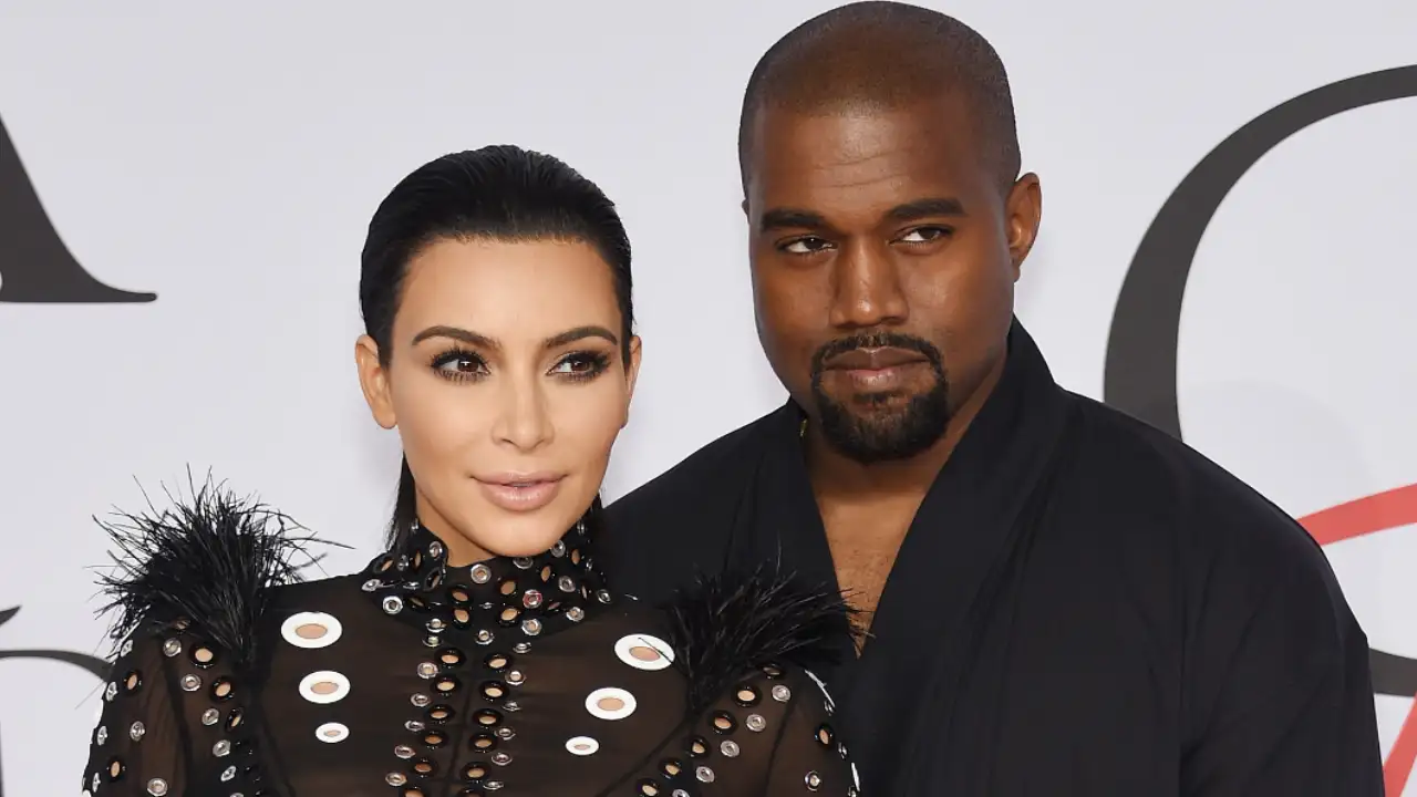 Photo of Kanye West spricht über die gemeinsame Elternschaft mit Kim Kardashian;  Er sagt, er gebe ihr „immer noch“ Ratschläge