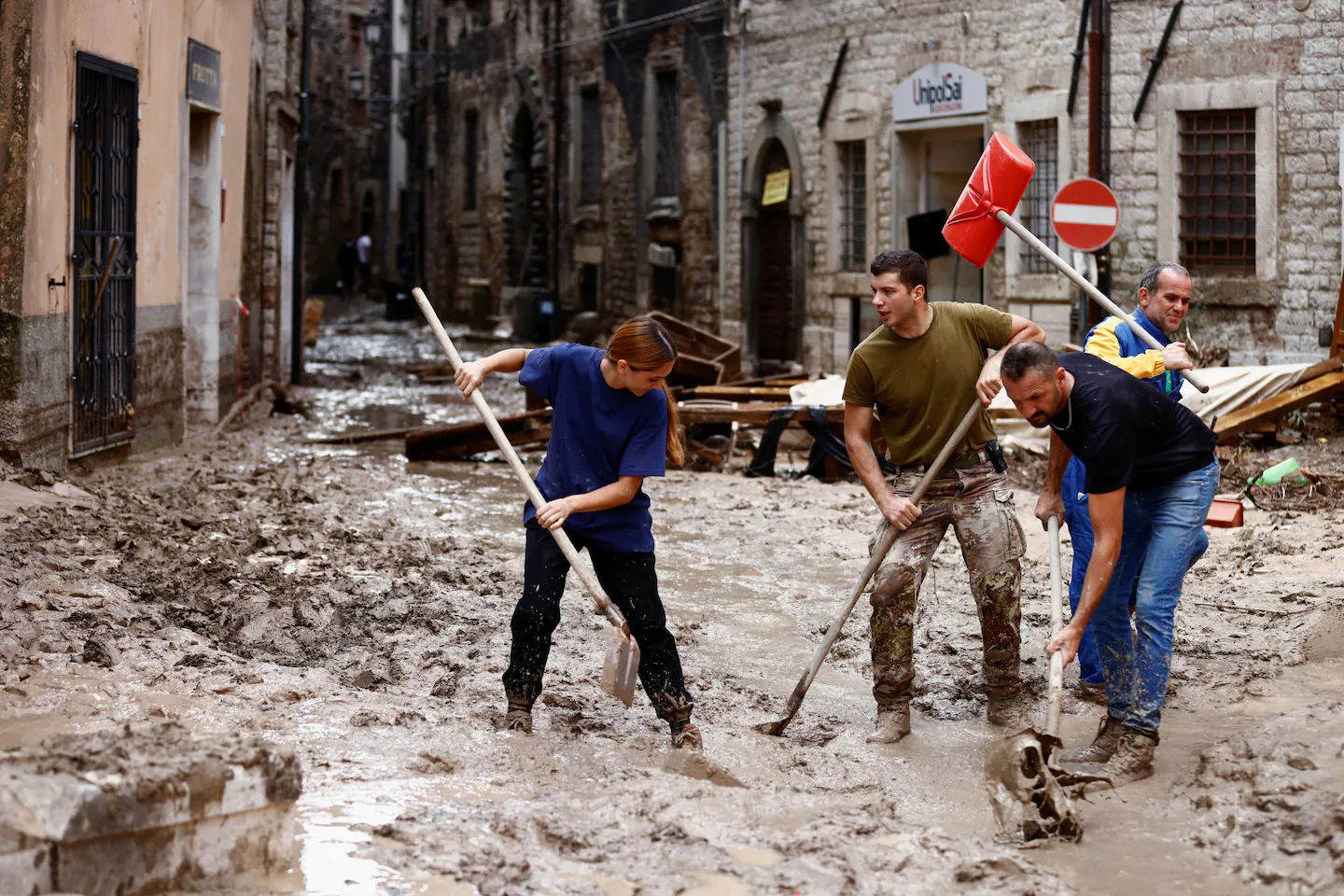 Photo of Neun Tote nach Überschwemmungen in der italienischen Region Marken