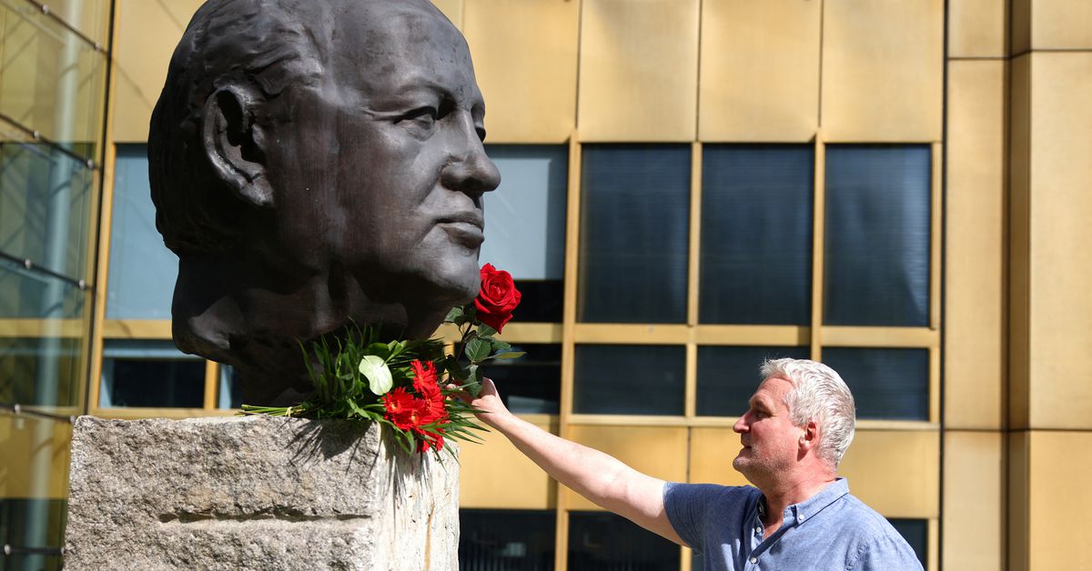 Photo of Putin Gorbatschow bestreitet die Abhaltung eines Staatsbegräbnisses und wird fernbleiben