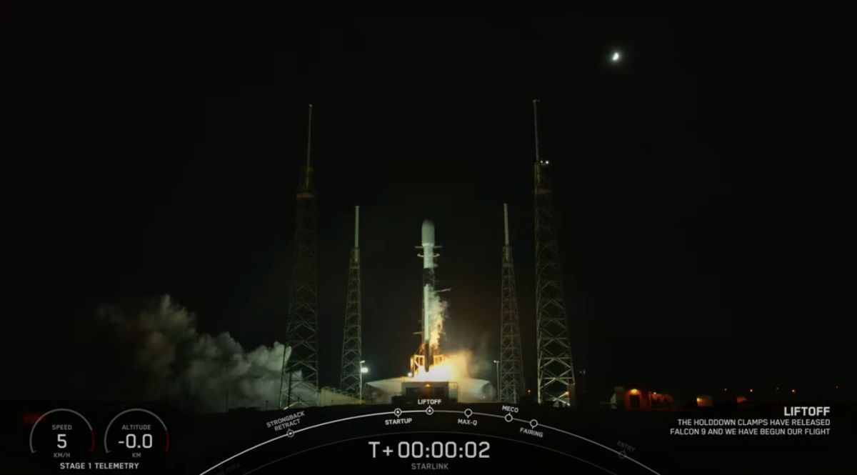 Photo of SpaceX bringt 51 Starlink-Satelliten und eine Weltraumlokomotive in die Umlaufbahn