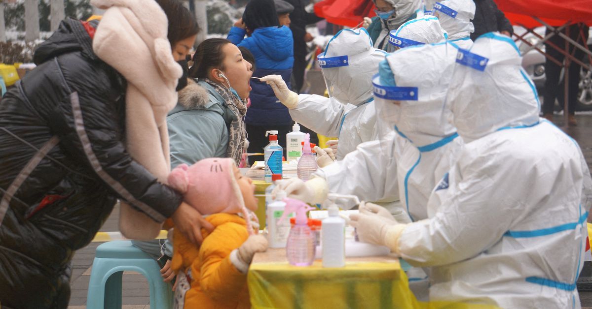 Photo of Chinesische Städte bereiten sich auf eine Welle von Foxconn-Arbeitern aus dem vom Coronavirus betroffenen Zhengzhou vor