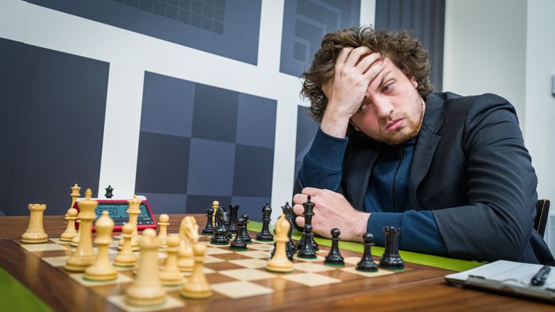 Hans Niemann: Schachmeister hält sich bei Betrugsvorwürfen nicht zurück