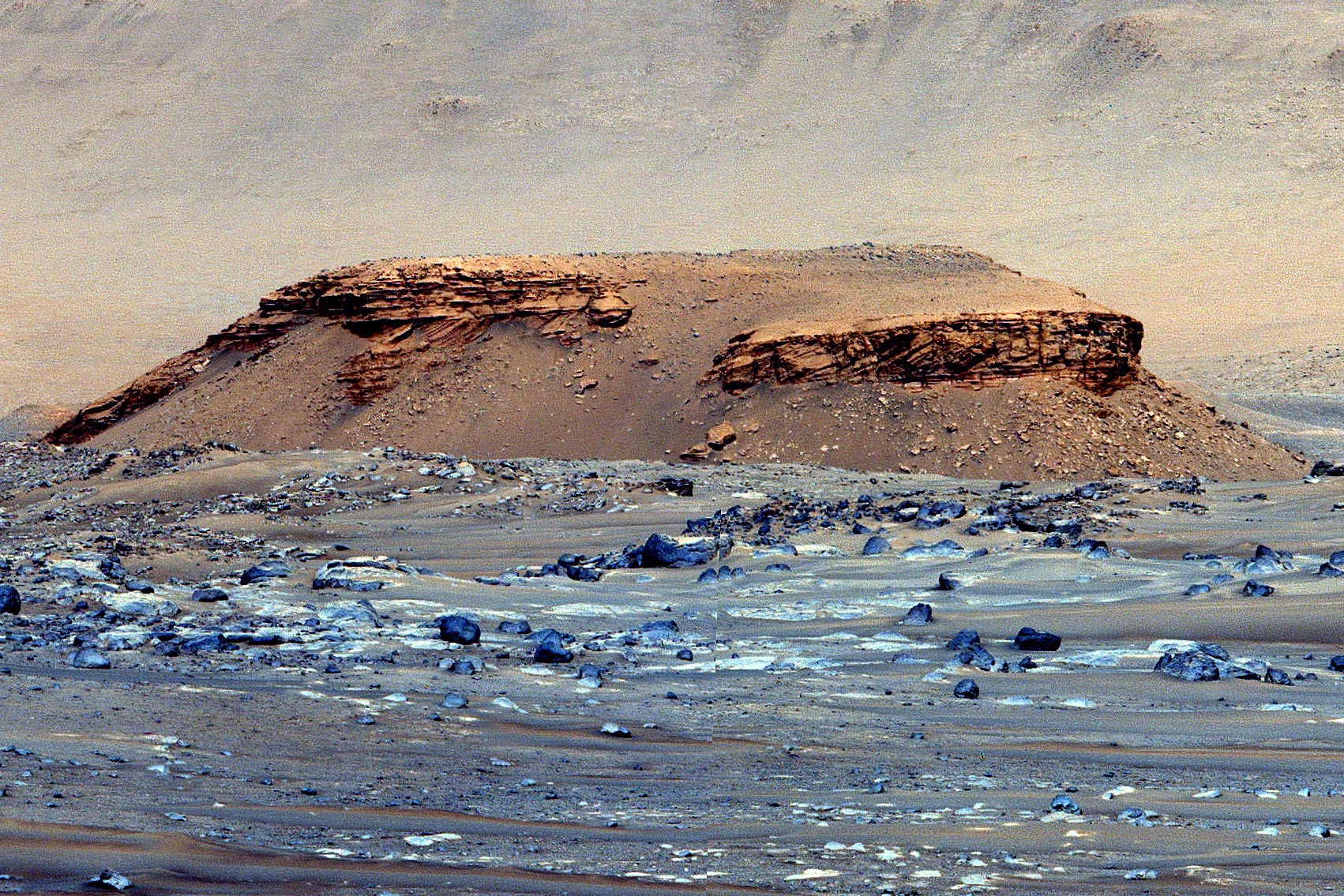 Photo of Die Perseverance-Sonde der NASA erkennt mögliche organische Verbindungen im Kratergestein des Mars