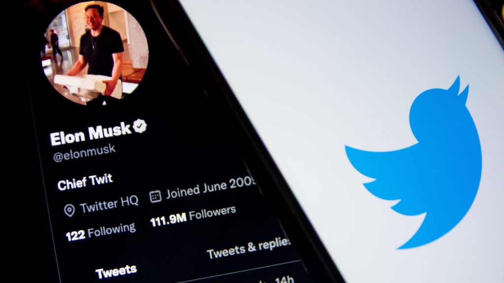 Twitter schneidet einer großen Zahl von Vertragsarbeitern abrupt ab
