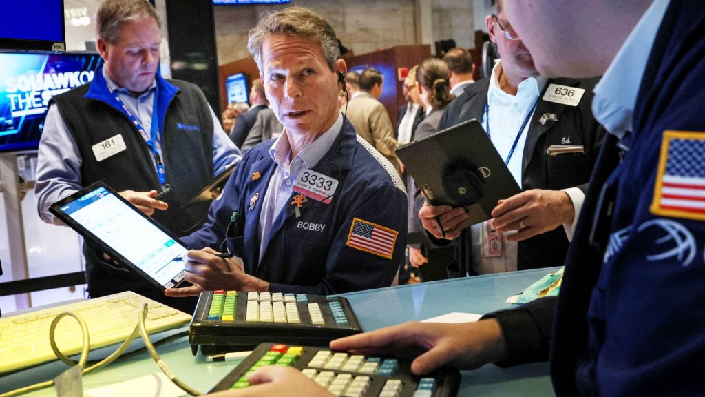 Die Aktien eröffnen höher, da der S&P 500 versucht, eine 5-tägige Pechsträhne zu durchbrechen